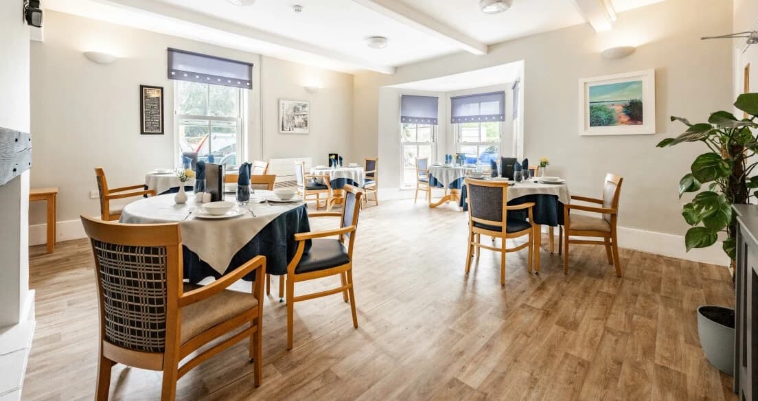 Dining room at Spring Lodge