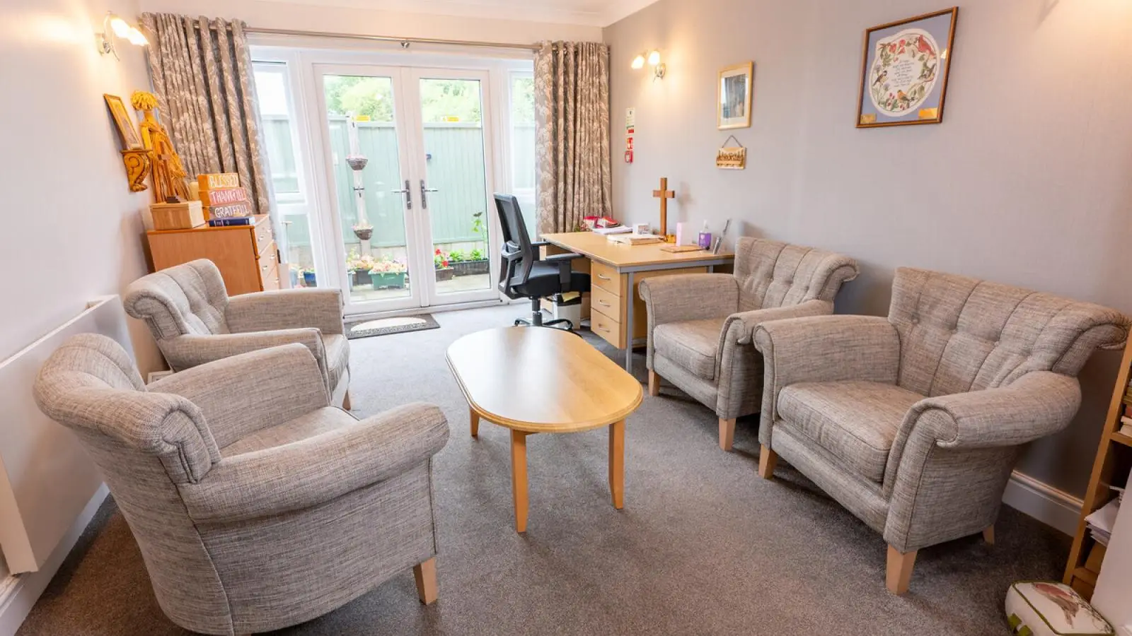 Lounge at The Willows
