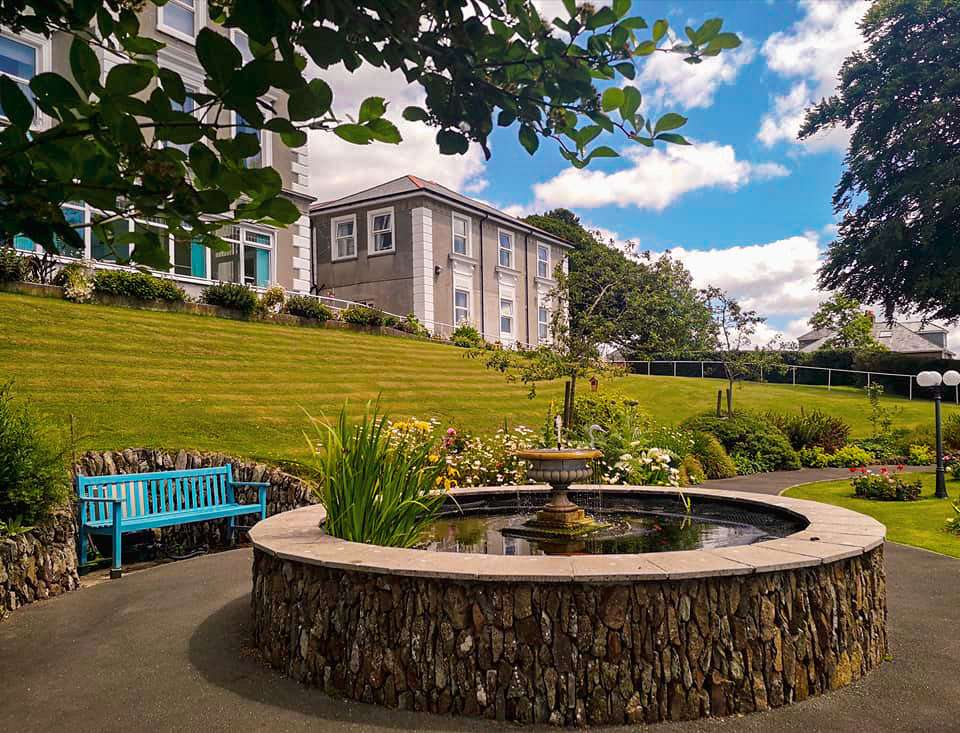 Exterior and garden at Torr Home