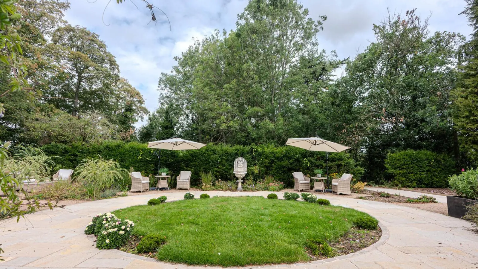 Garden at Willersley House