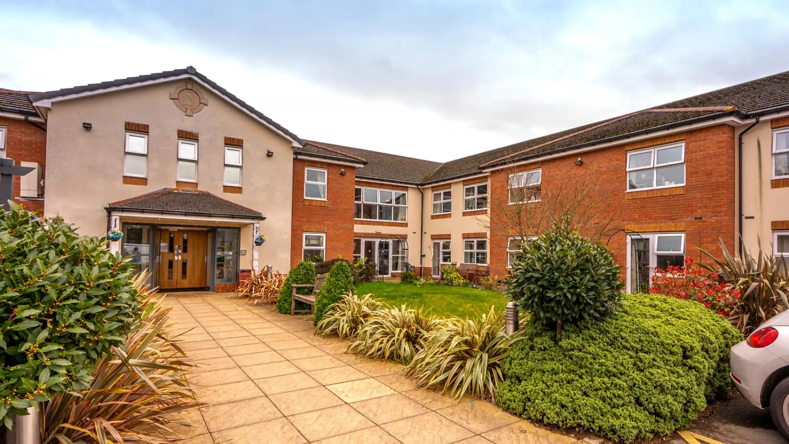 Exterior and entrance at Willowcroft