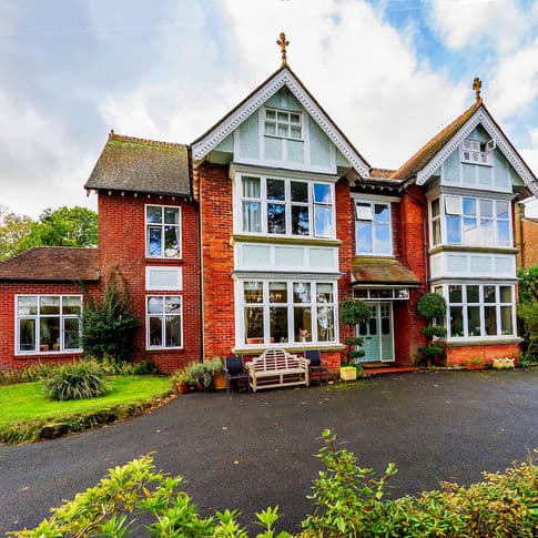 Avon House Rest Home - Balcombe